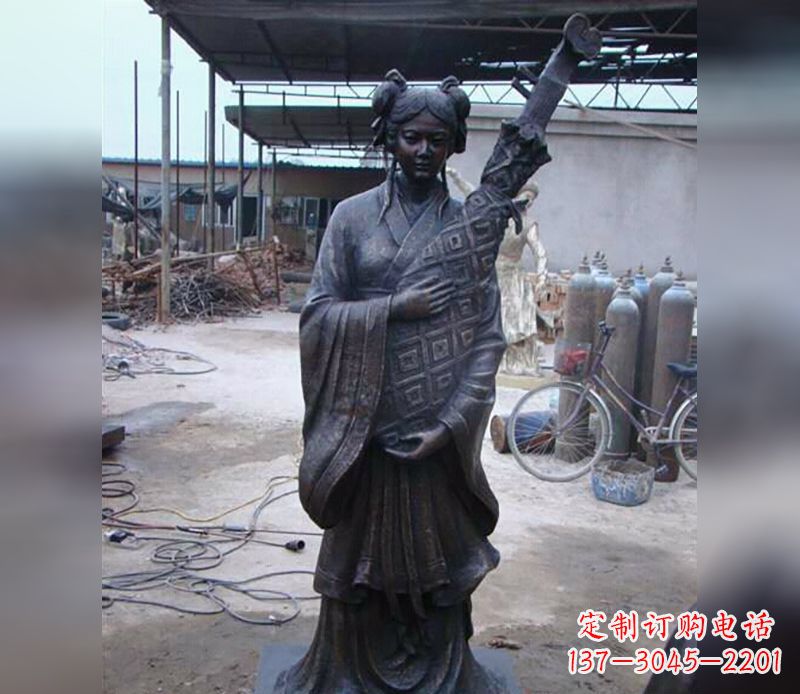 东营“爱与梦想——女性雕塑”