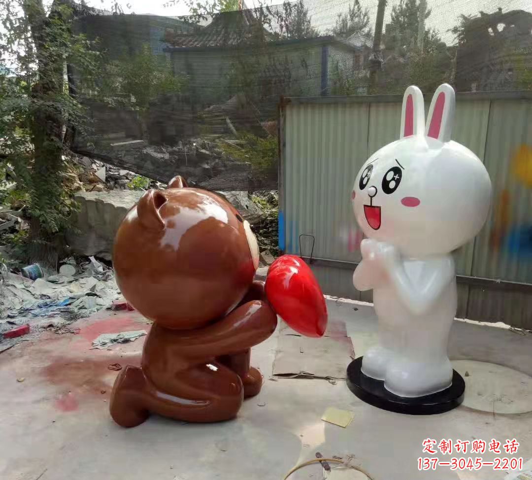 东营玻璃钢卡通熊猫雕塑公园卡通动物雕塑