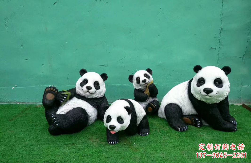东营玻璃钢熊猫动物雕塑