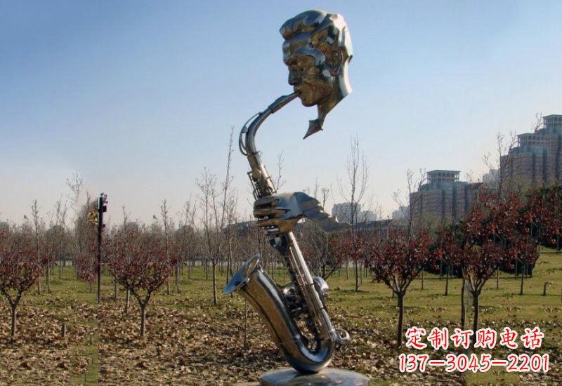 东营静谧而神秘的不锈钢萨克斯雕塑