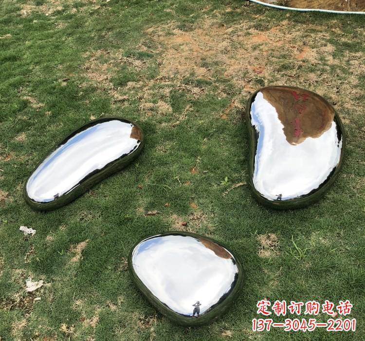 东营不锈钢鹅卵石雕塑精致与经典的完美结合