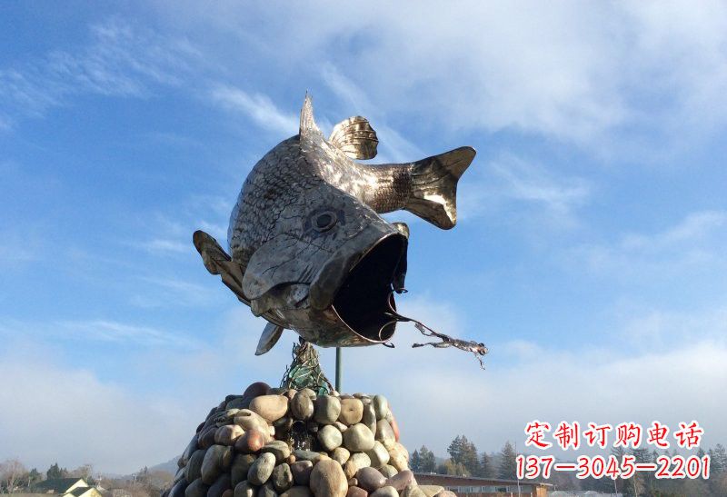 东营不锈钢鲤鱼雕塑