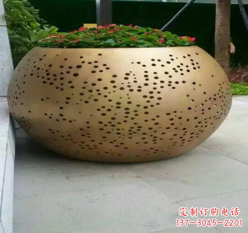 东营不锈钢户外花盆雕塑美观耐用的室外装饰