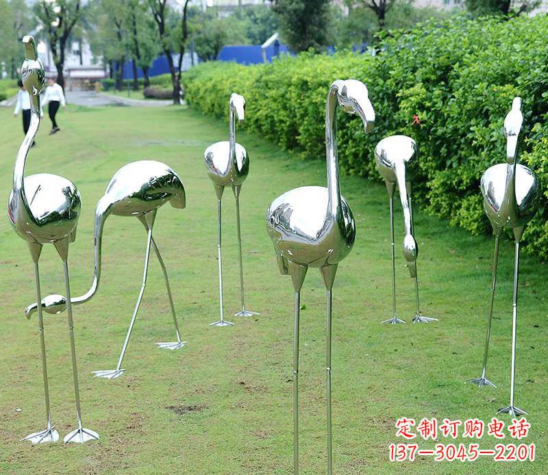 东营不锈钢火烈鸟雕塑美丽的艺术杰作