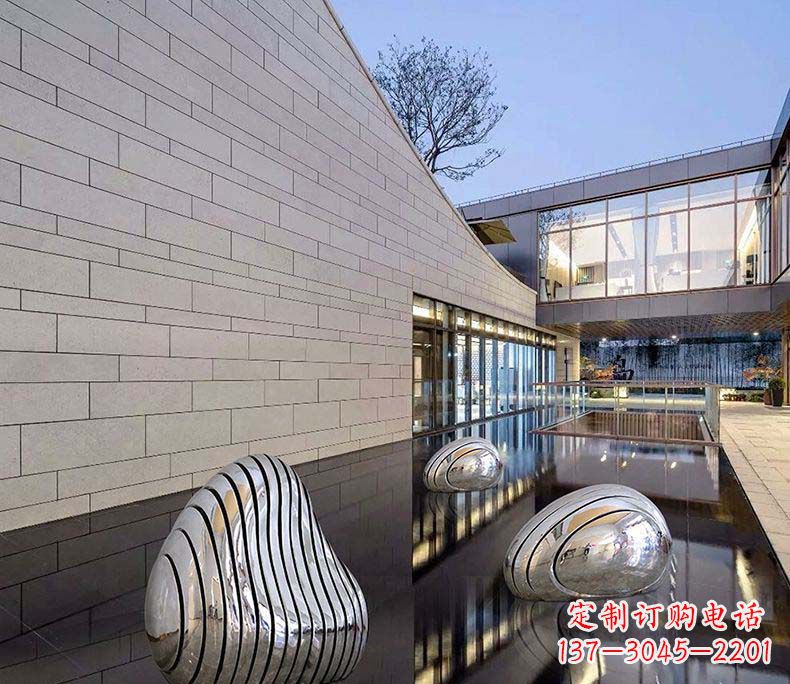 东营精美不锈钢假山雕塑