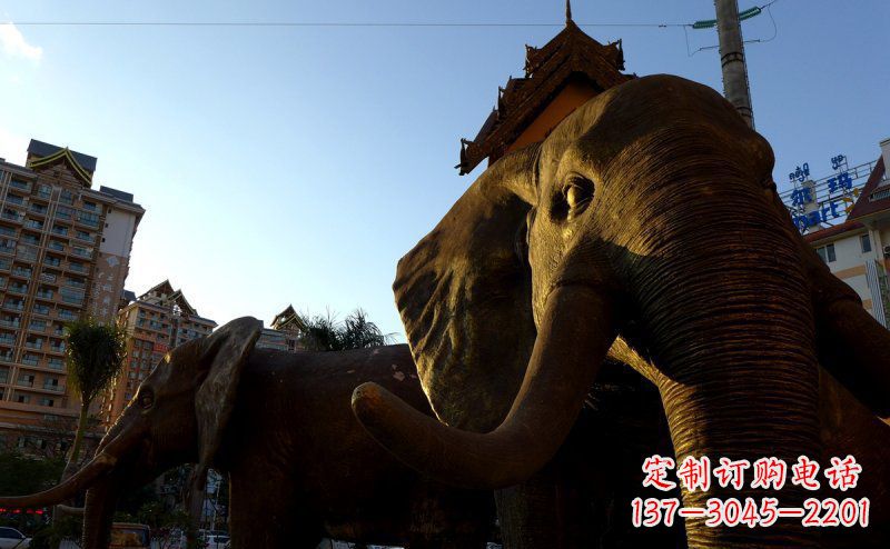 东营步行街上的大象雕塑——给街道带来活力