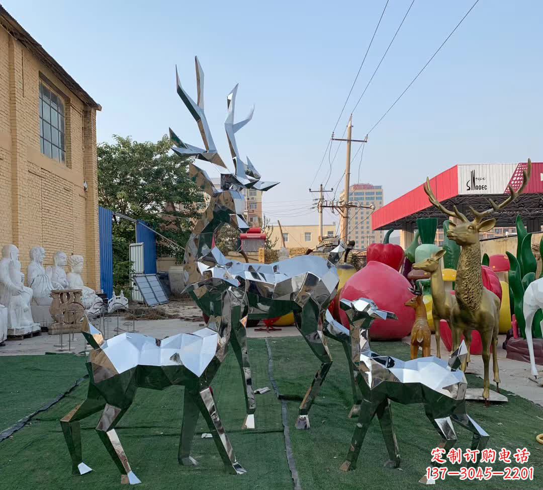 东营梅花鹿雕塑一种独特的城市装饰