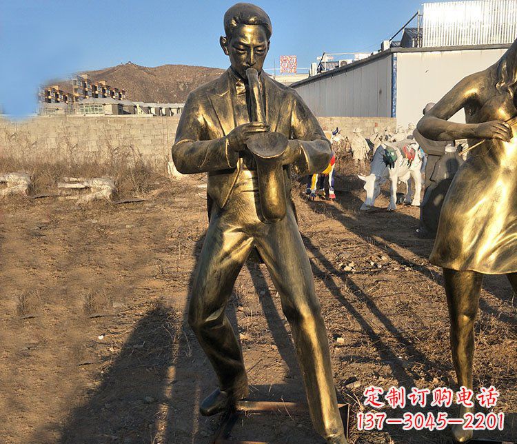 东营铜雕萨克斯风音乐人物