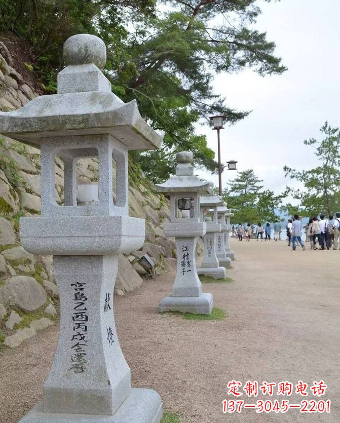 东营精美古典大理石宫灯雕塑