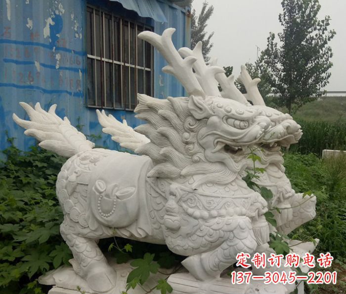 东营精美的大理石麒麟雕塑