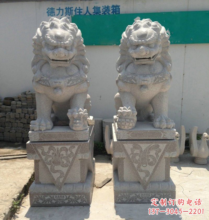 东营精致大理石狮子雕塑