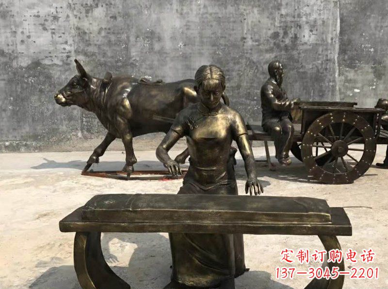 东营铜制古筝人物校园景观雕塑