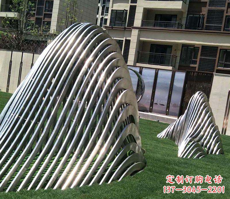 东营不锈钢假山雕塑——电镀之美