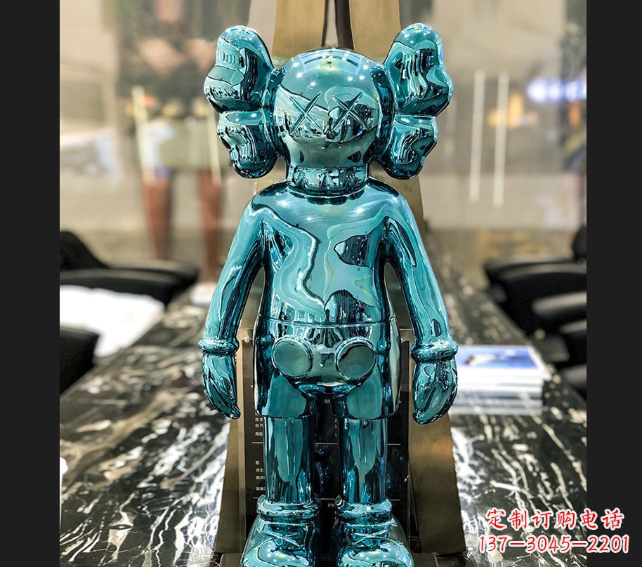东营动漫不锈钢机器人雕塑
