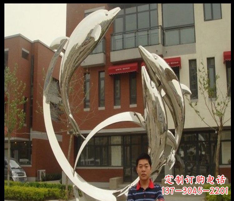 东营精细不锈钢海豚雕塑