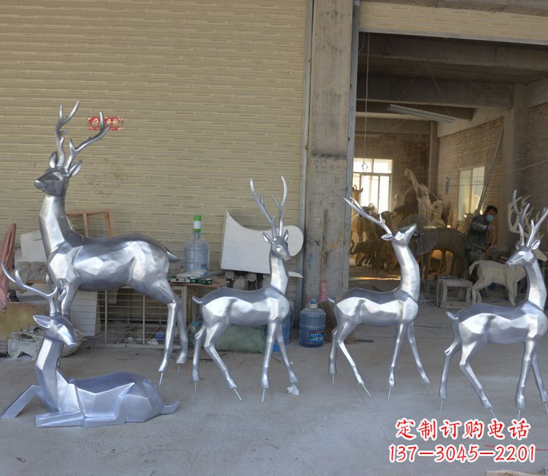 东营不锈钢动物雕塑——鹿