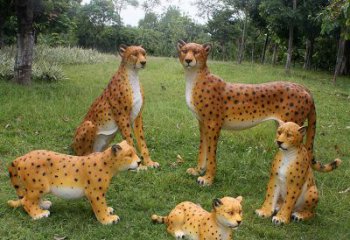 东营产品名称玻璃钢豹雕塑-草坪动物摆件