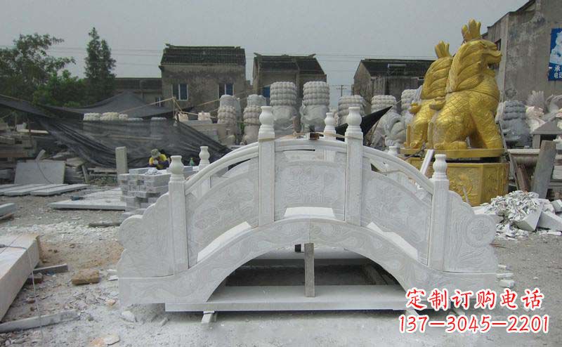 东营精美的大理石拱桥雕塑