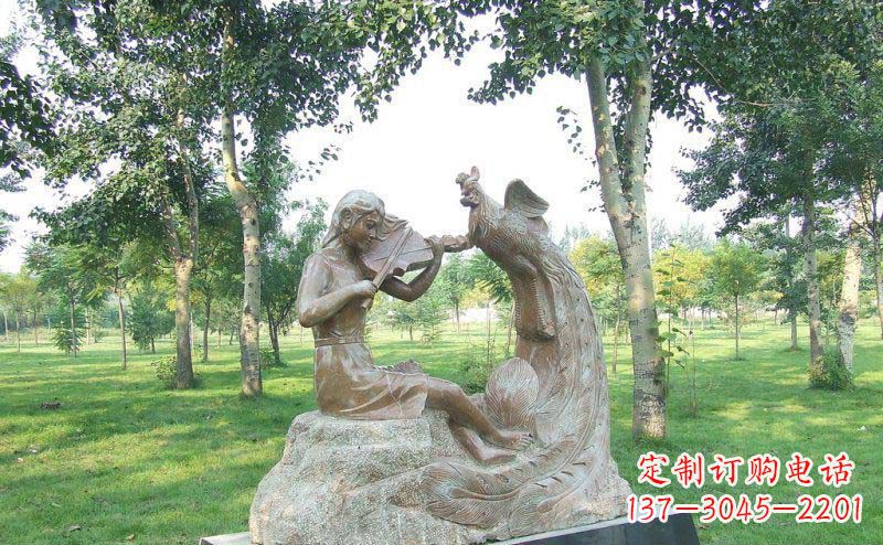 东营公园拉小提琴的女孩和凤凰景观铜雕