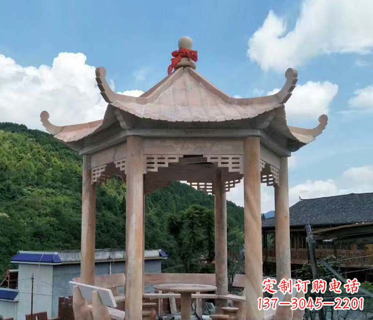 东营一流的公园晚霞红六角石雕凉亭