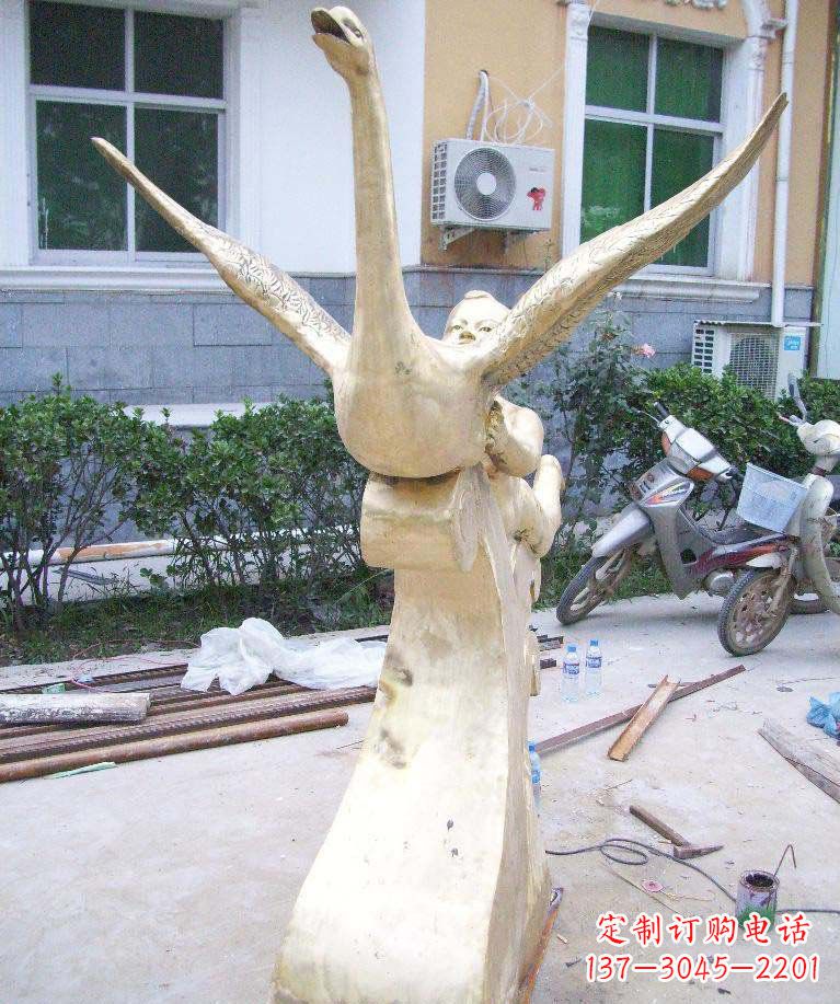东营孩子与天鹅·梦幻铜雕