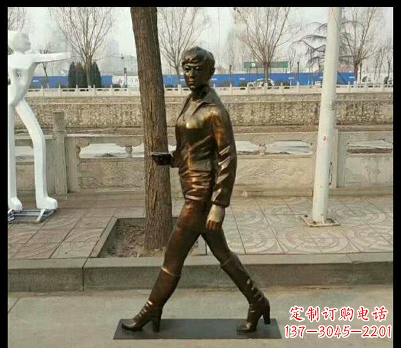 东营中领雕塑为您打造优雅铜女孩雕像