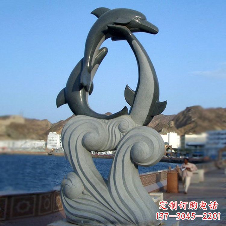 东营欣赏海豚石雕塑的美丽