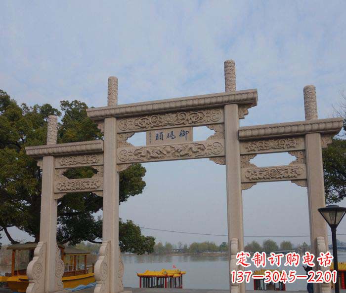 东营景区三门古典牌坊石雕