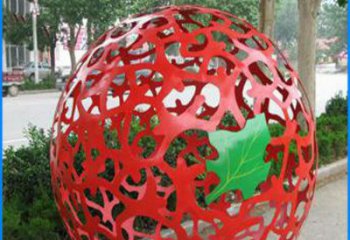 东营街边不锈钢镂空球和树叶景观雕塑