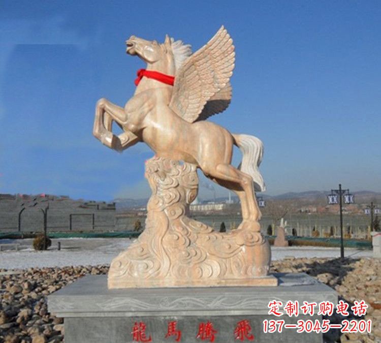 东营让马雕塑赋予家居以灿烂热情——中领雕塑定制马雕塑