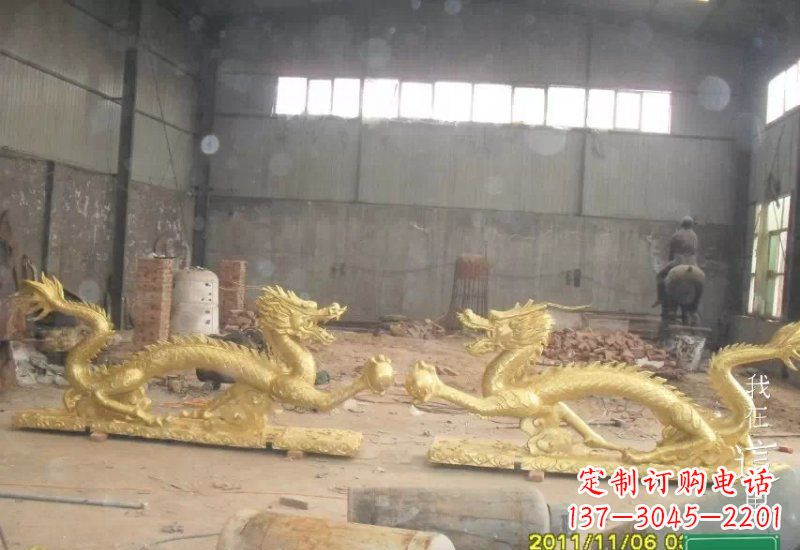东营双龙戏珠铜雕