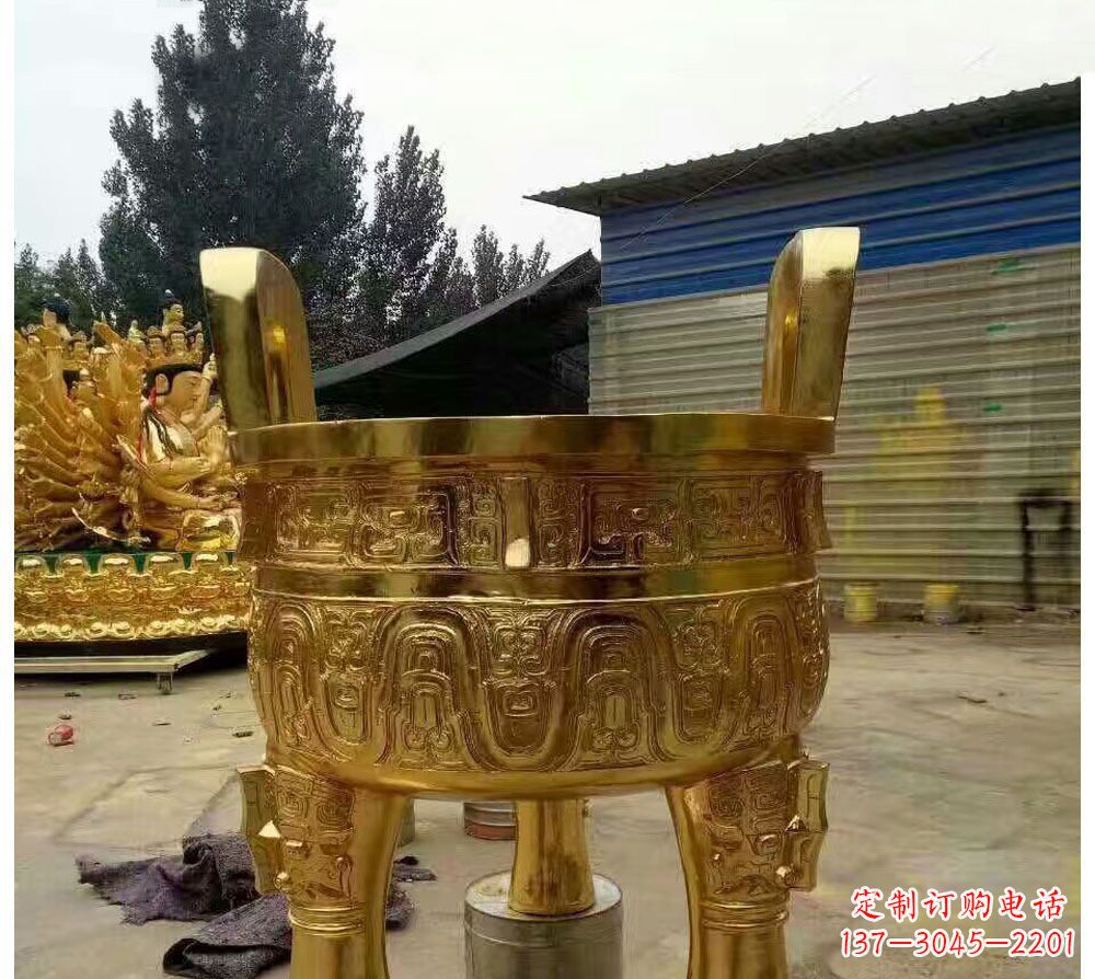 东营寺庙三足圆形香炉铜雕