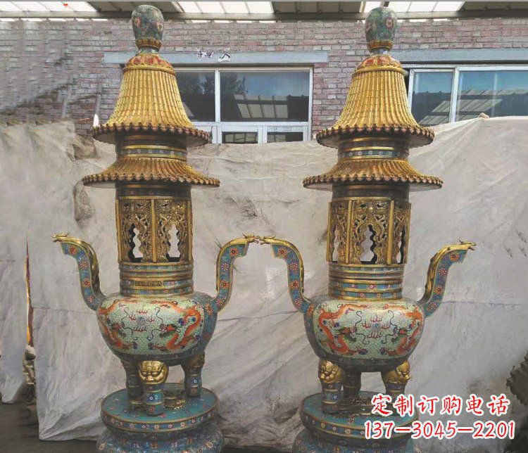 东营铜雕景泰蓝香炉雕塑摆件