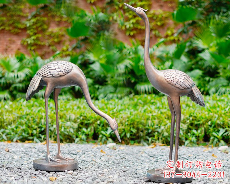 东营推荐仿真仙鹤动物雕塑