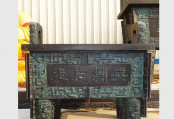 东营青铜香炉雕塑，传承中国文化