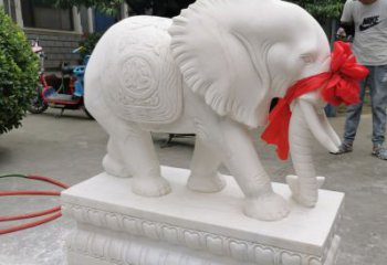 东营中领雕塑的石雕大象招财摆件