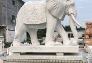 东营精美汉白玉雕塑：观音大象