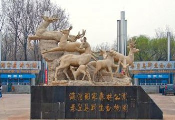 东营梅花鹿雕塑——令公园更美丽