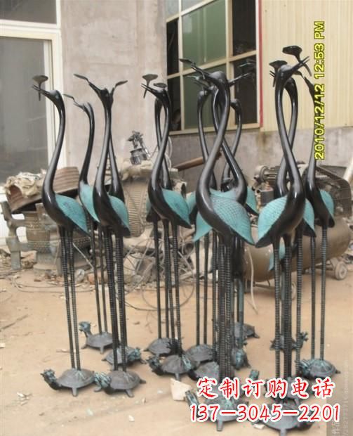 东营仙鹤动物铜雕