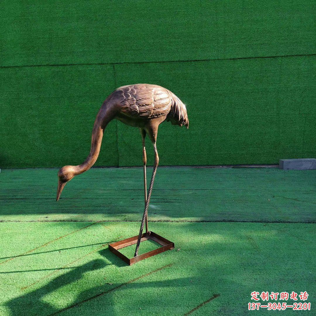 东营仙鹤拉鼓铜雕塑