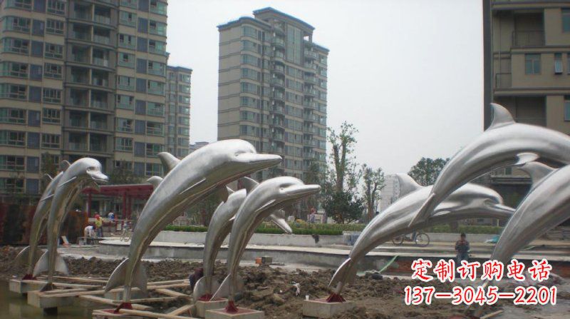 东营小区不锈钢跳跃海豚雕塑