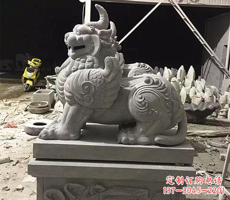 东营獬豸法院门口石雕