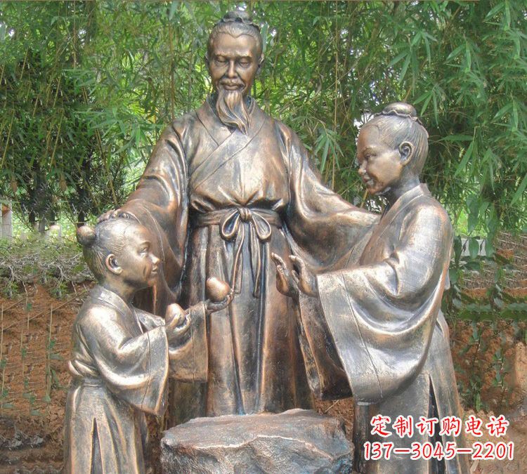 东营寓言故事铜雕_孔融让梨
