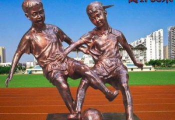 东营学校铜雕踢足球儿童