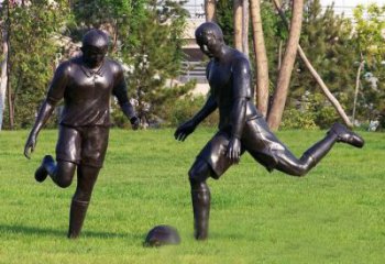 东营园林踢足球人物铜雕