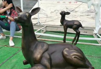 东营铸铜广场动物鹿雕塑 