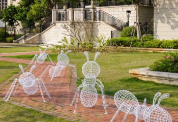 东营蚂蚁雕塑-户外公园大型不锈钢镂空蚂蚁雕塑